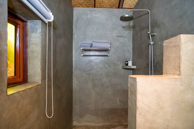 Rain shower in the family bungalow