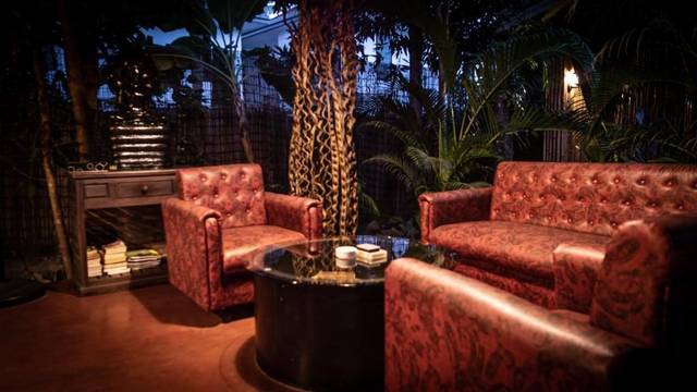 Garden at Vanna Lodge, photo 6 of 12